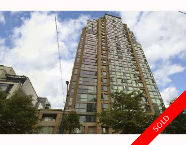 Downtown Condo for sale: PARK PLAZA Studio 404 sq.ft. (Listed 2008-09-20)